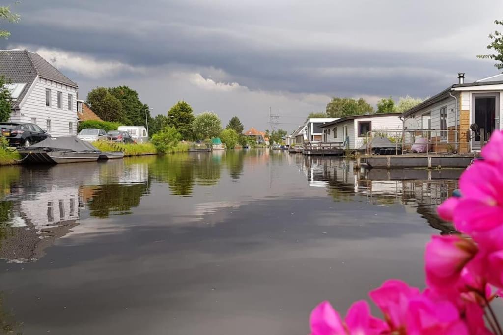 Out Of Amsterdam, River Apartment Close To City 布鲁克因瓦特兰 外观 照片